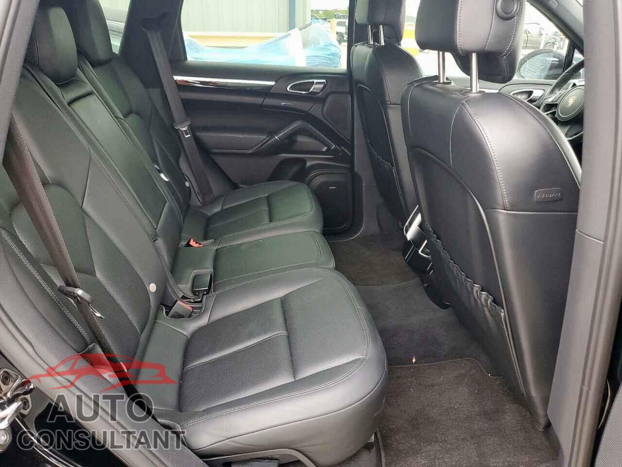 PORSCHE CAYENNE 2013 - WP1AA2A23DLA03460
