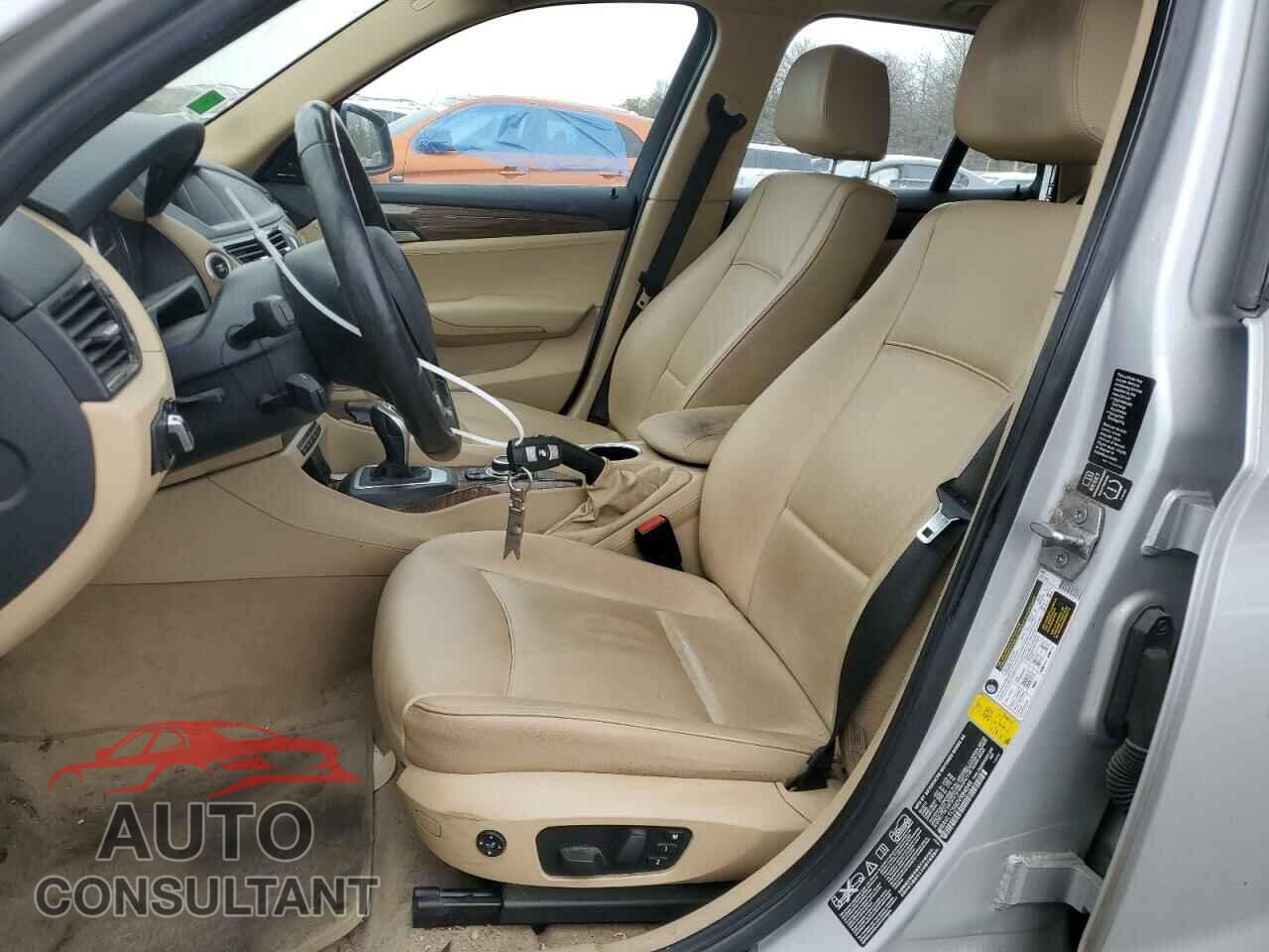 BMW X1 2013 - WBAVL1C59DVR84846