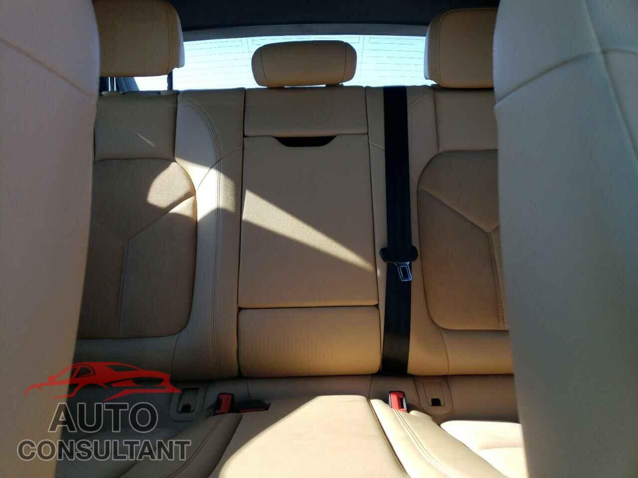 PORSCHE MACAN 2018 - WP1AA2A59JLB24547