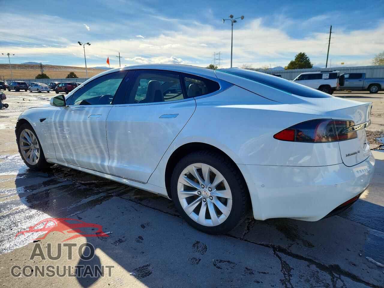 TESLA MODEL S 2016 - 5YJSA1E27GF164945
