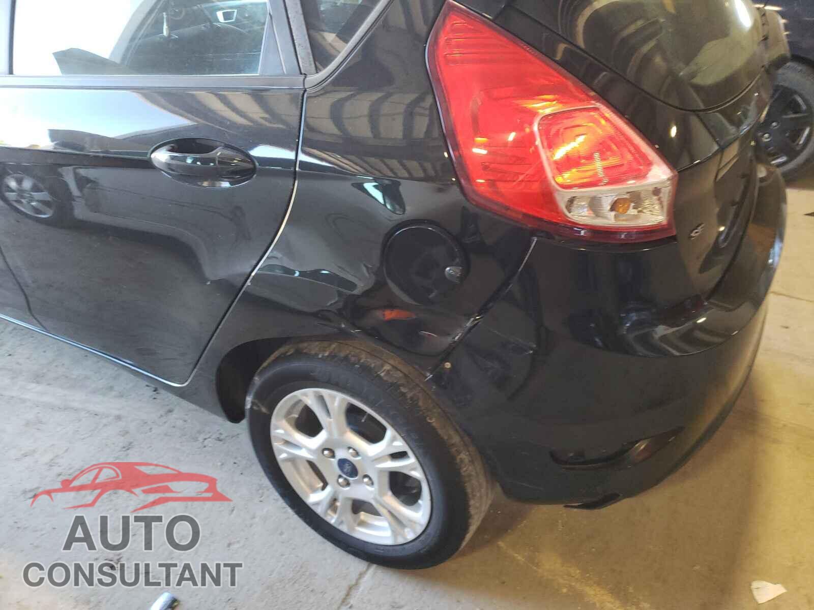 FORD FIESTA 2016 - 3FADP4EJ2GM146970