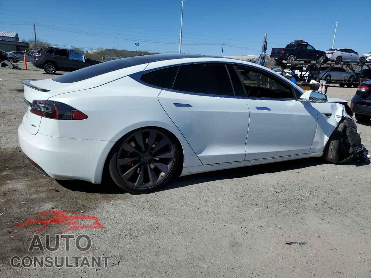 TESLA MODEL S 2016 - 5YJSA1E25GF156360