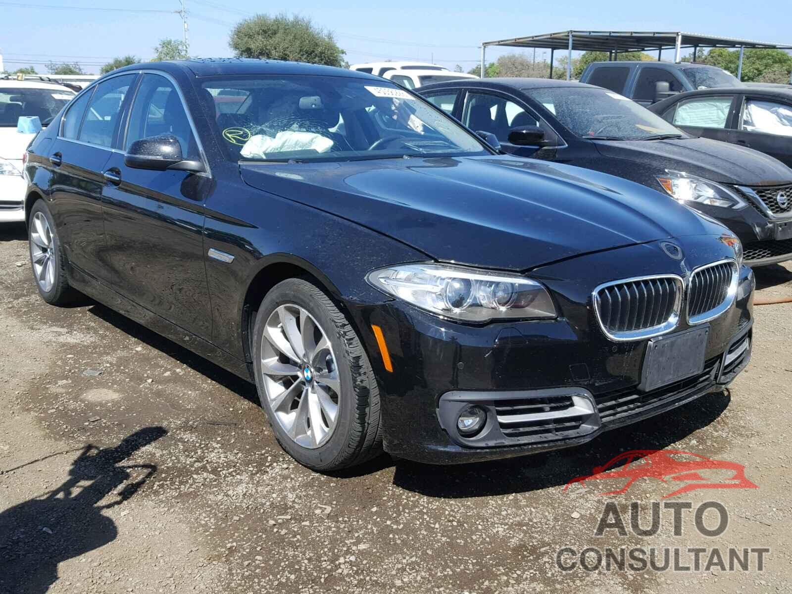 BMW 5 SERIES 2016 - WBA5A5C50GG352405