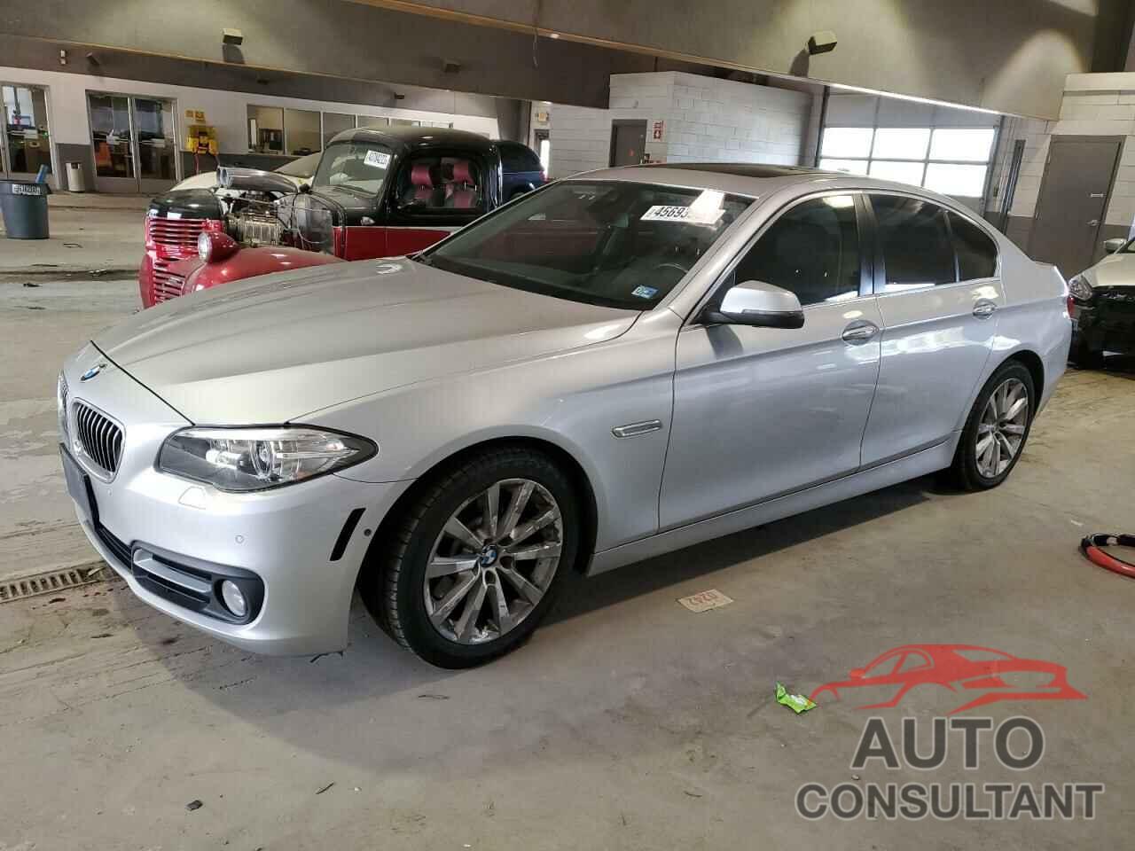 BMW 5 SERIES 2016 - WBA5B3C5XGG253592