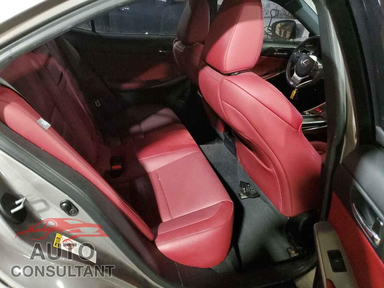LEXUS IS 2015 - JTHBF1D24F5048491