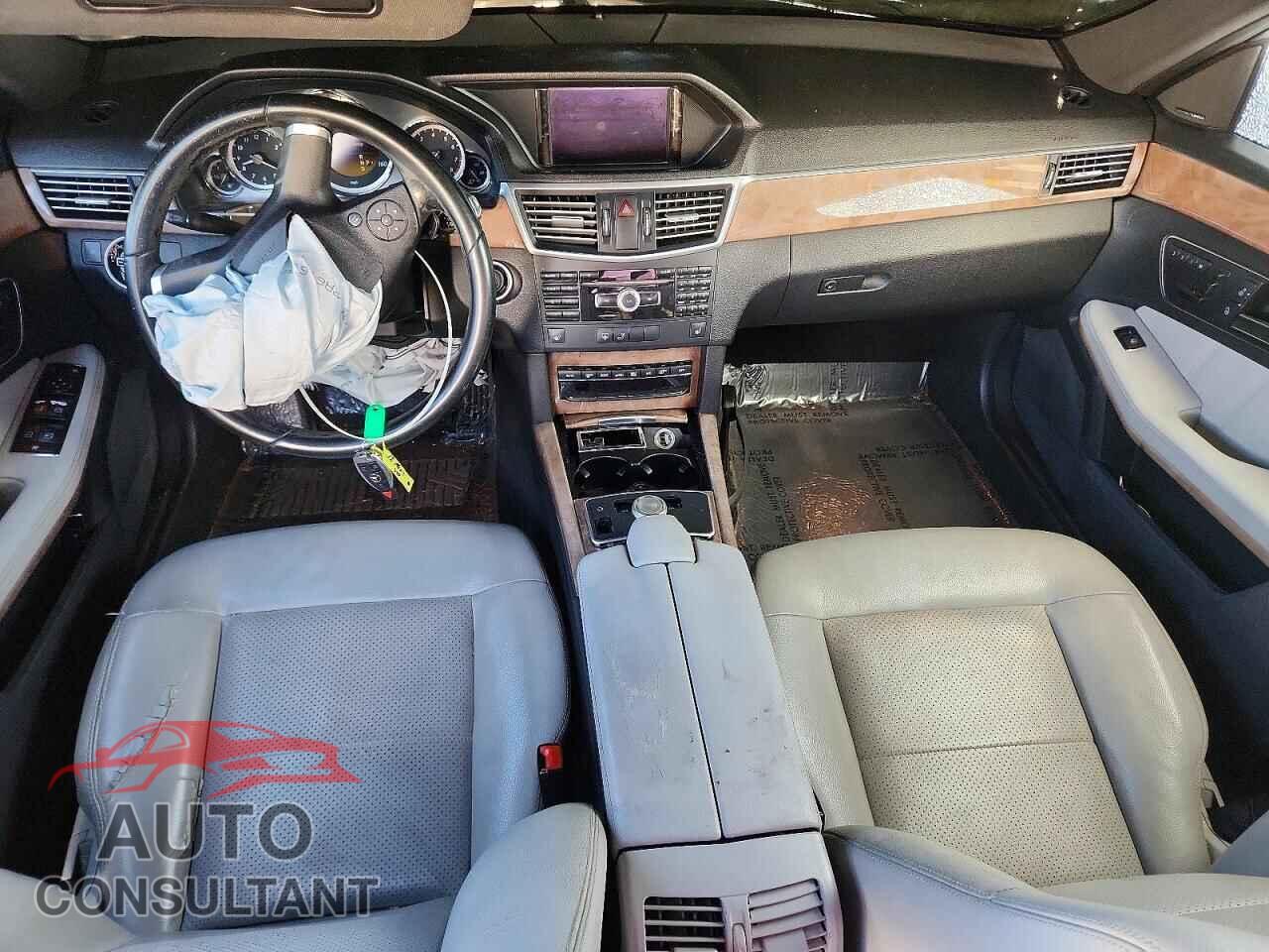 MERCEDES-BENZ E-CLASS 2012 - WDDHF5KB4CA549685