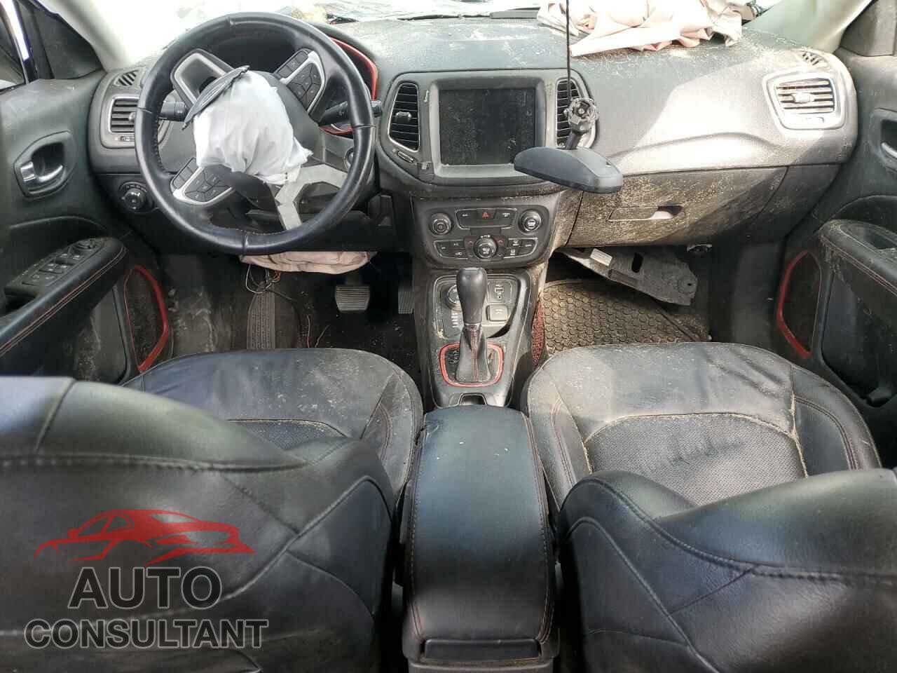 JEEP COMPASS 2020 - 3C4NJDDB3LT150164