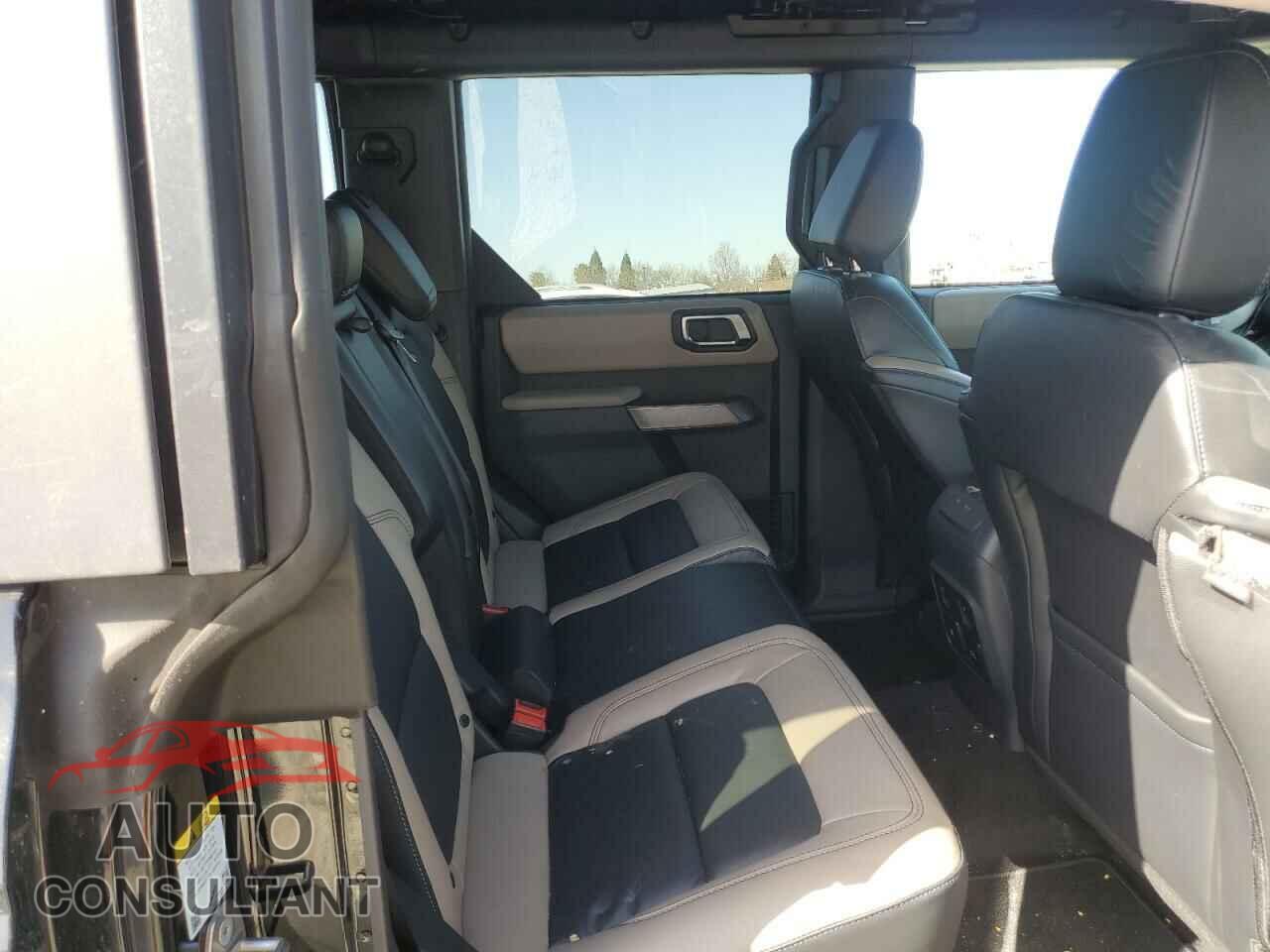 FORD BRONCO 2023 - 1FMEE5DP9PLB74181