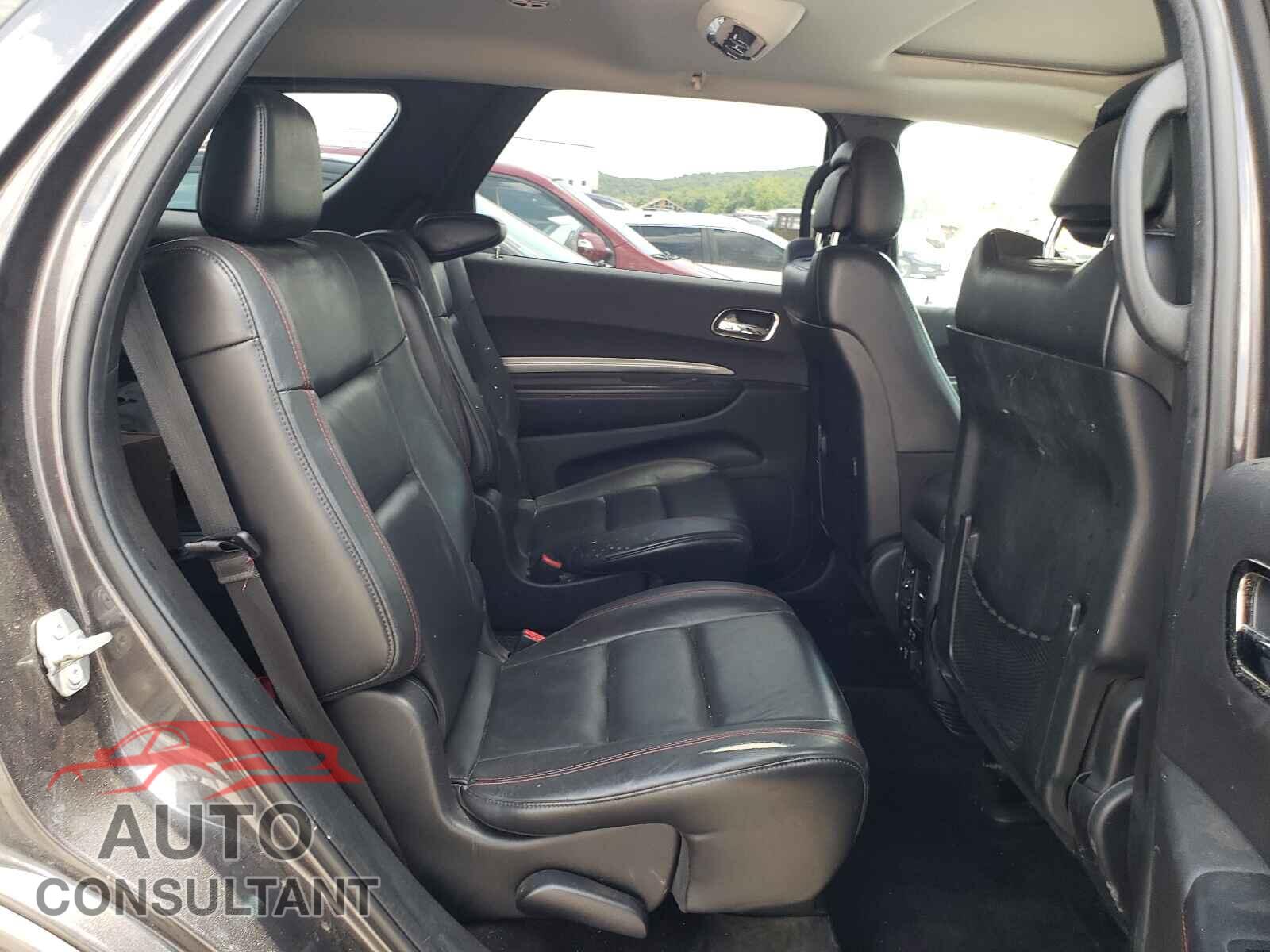 DODGE DURANGO 2018 - 1C4RDJDG4JC174162