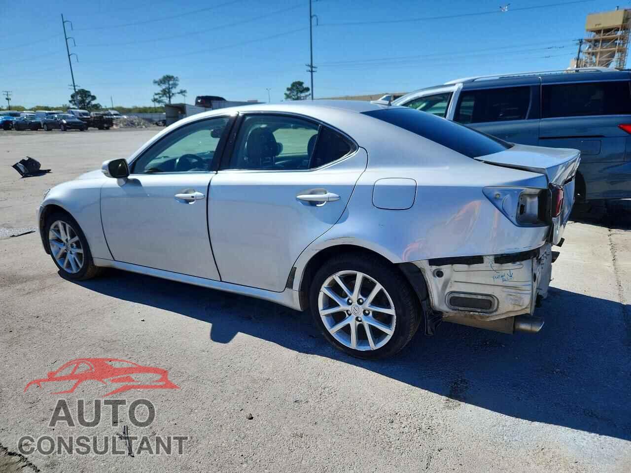 LEXUS IS 2012 - JTHCF5C22C5055268