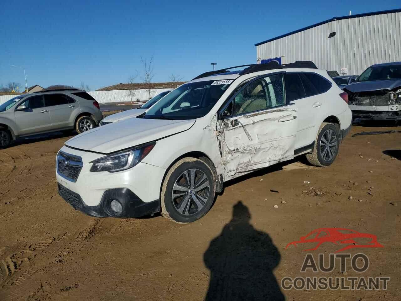 SUBARU OUTBACK 2018 - 4S4BSANC6J3214563