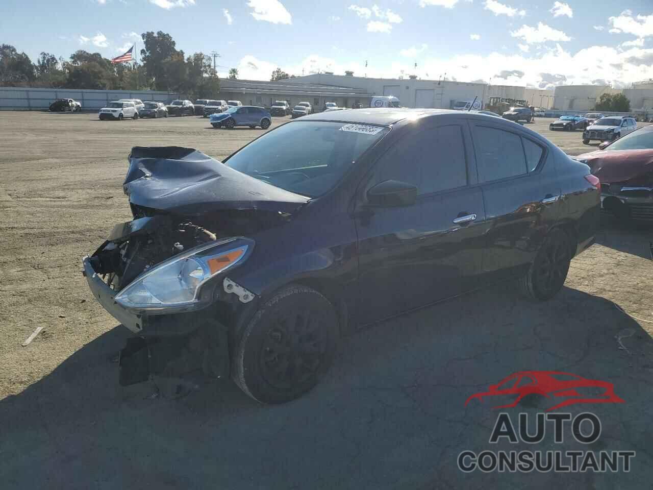 NISSAN VERSA 2018 - 3N1CN7AP1JL832277