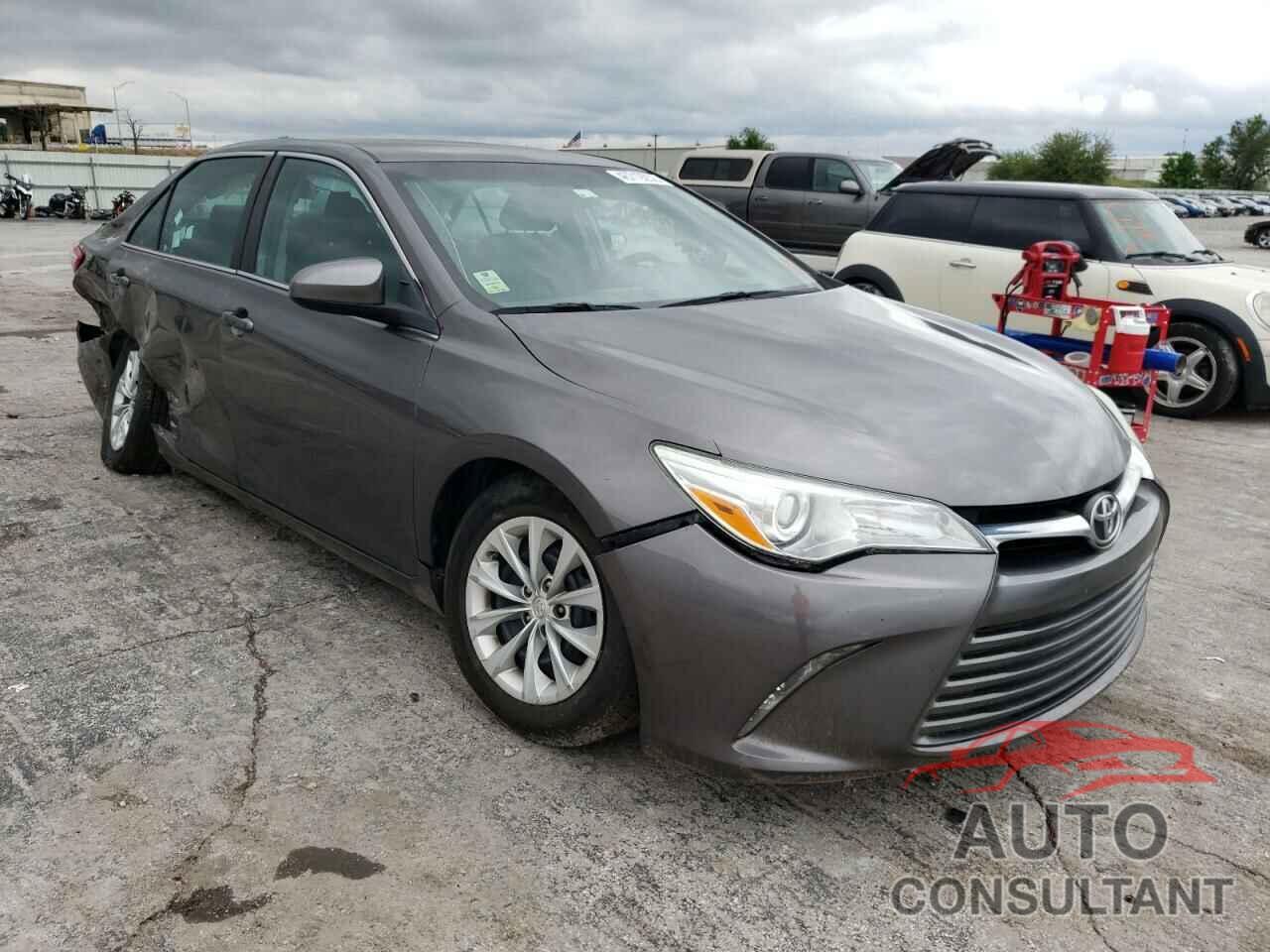 TOYOTA CAMRY 2016 - 4T4BF1FK7GR548359