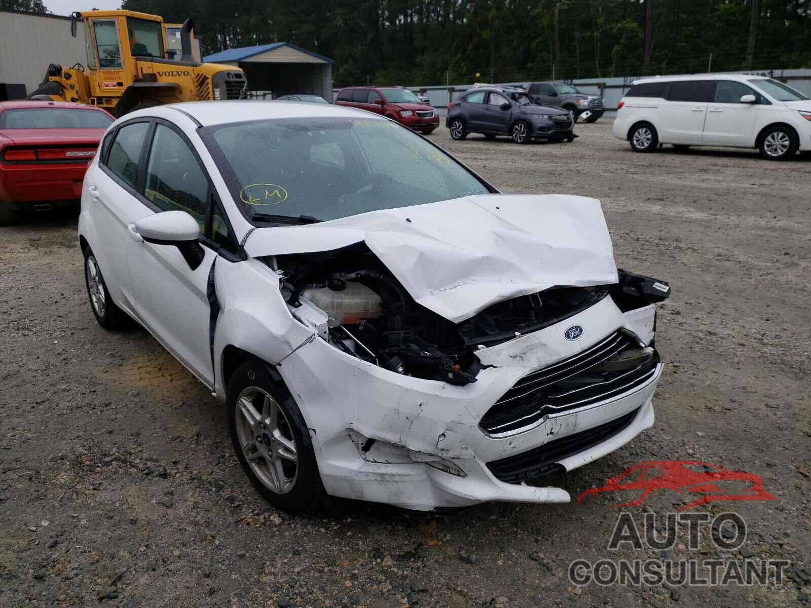 FORD FIESTA 2018 - 3FADP4EJ3JM107246