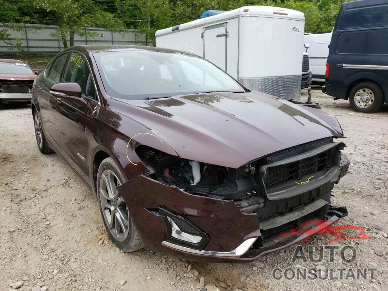 FORD FUSION 2019 - 3FA6P0RU0KR211736