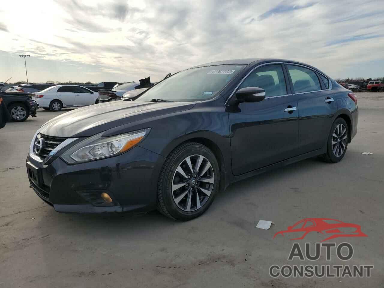 NISSAN ALTIMA 2017 - 1N4AL3AP4HC156891
