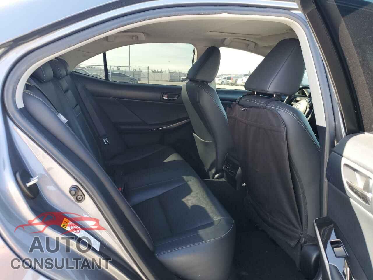 LEXUS IS 2015 - JTHBF1D23F5079103