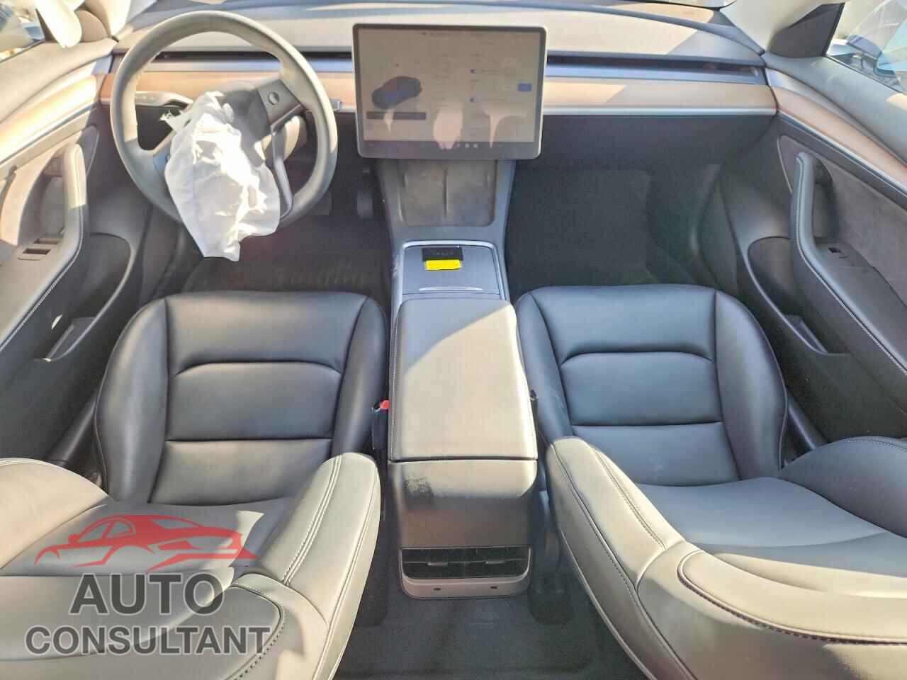 TESLA MODEL 3 2023 - 5YJ3E1EA5PF654655