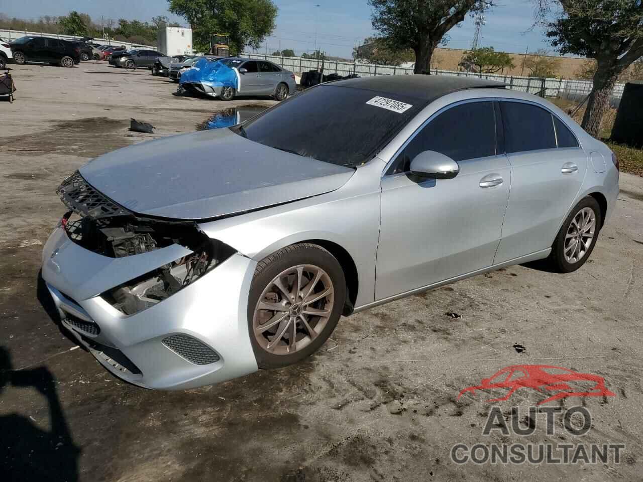 MERCEDES-BENZ A-CLASS 2020 - W1K3G4EB0LJ202920