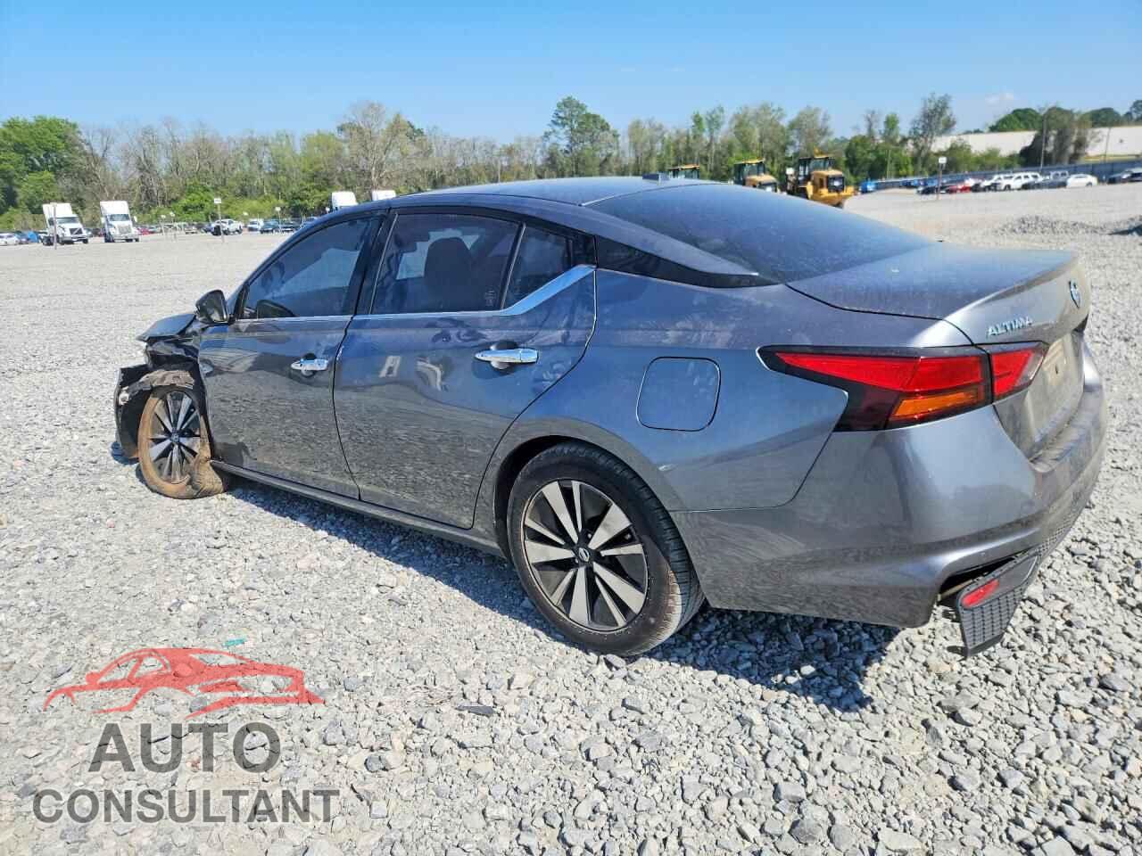 NISSAN ALTIMA 2019 - 1N4BL4EV7KC163473