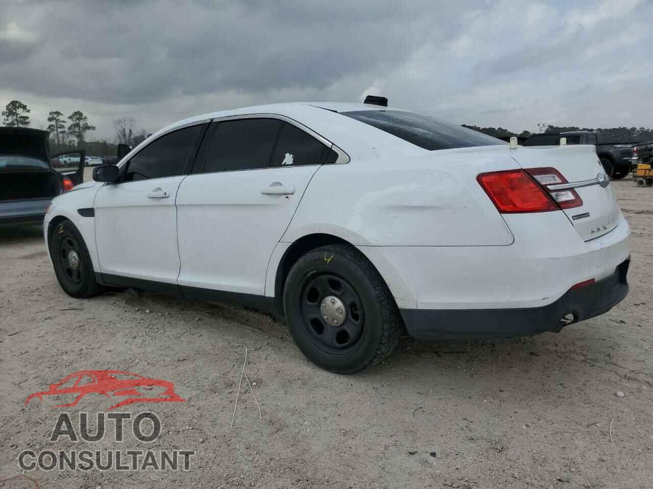 FORD TAURUS 2015 - 1FAHP2MK4FG182121