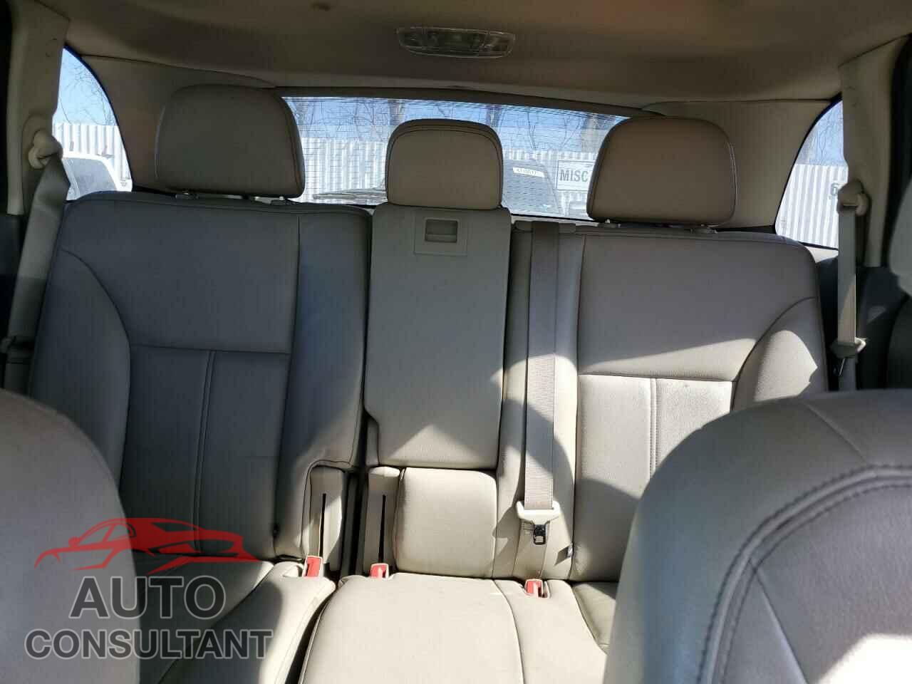 FORD EDGE 2011 - 2FMDK4JC2BBA04608