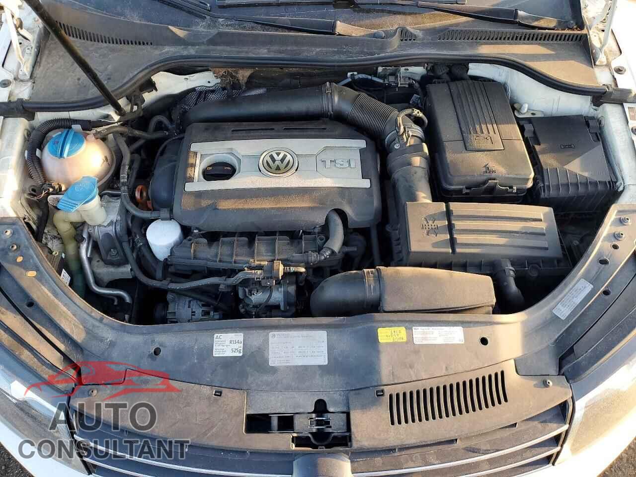 VOLKSWAGEN EOS 2012 - WVWBW7AH2CV000089