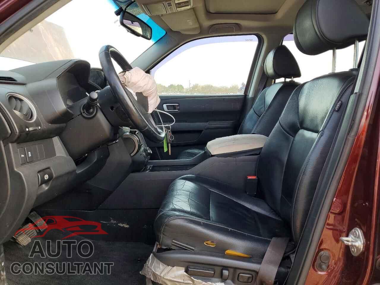 HONDA PILOT 2012 - 5FNYF4H97CB044241
