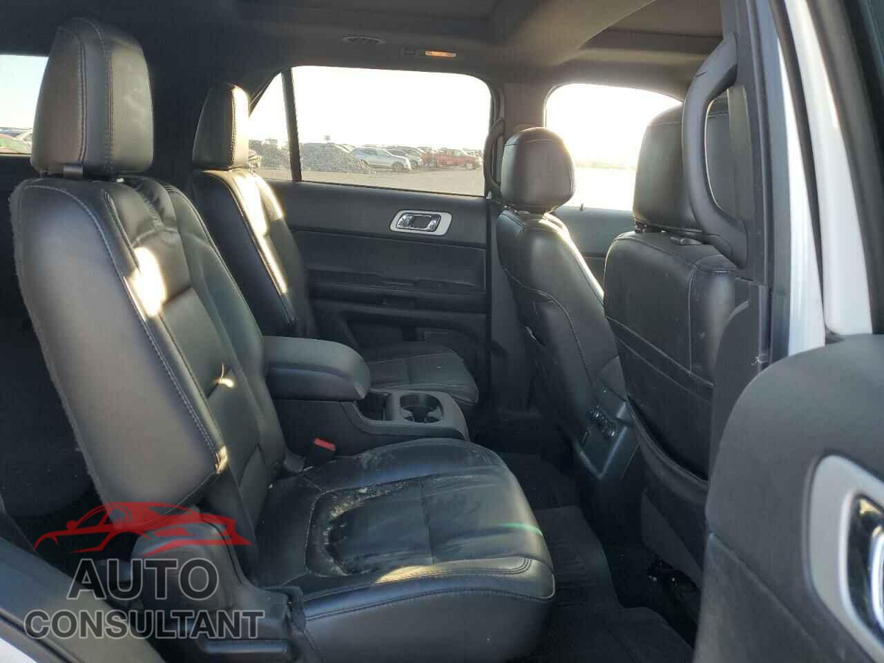 FORD EXPLORER 2015 - 1FM5K8D83FGA53060