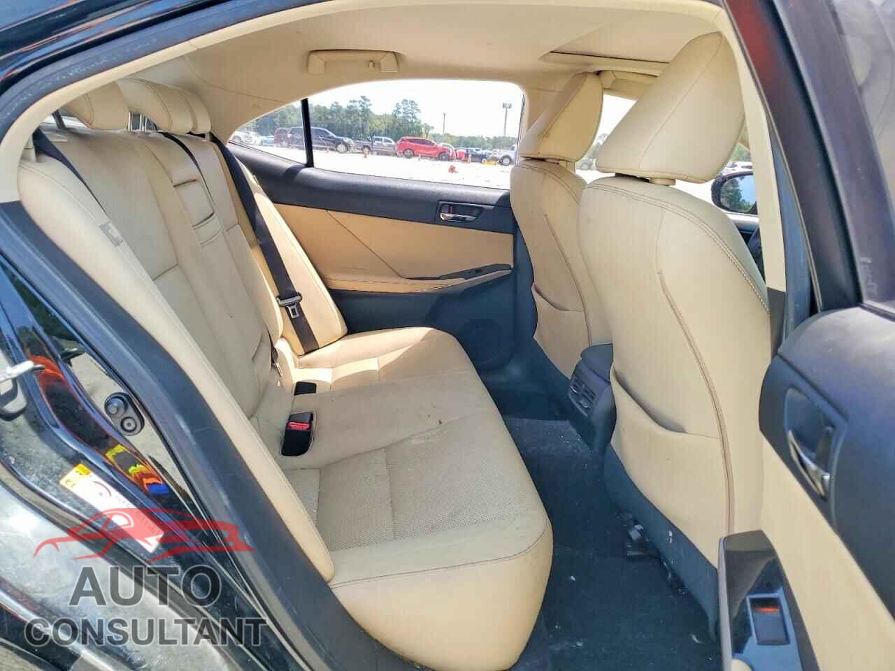 LEXUS IS 2015 - JTHBF1D28F5080702