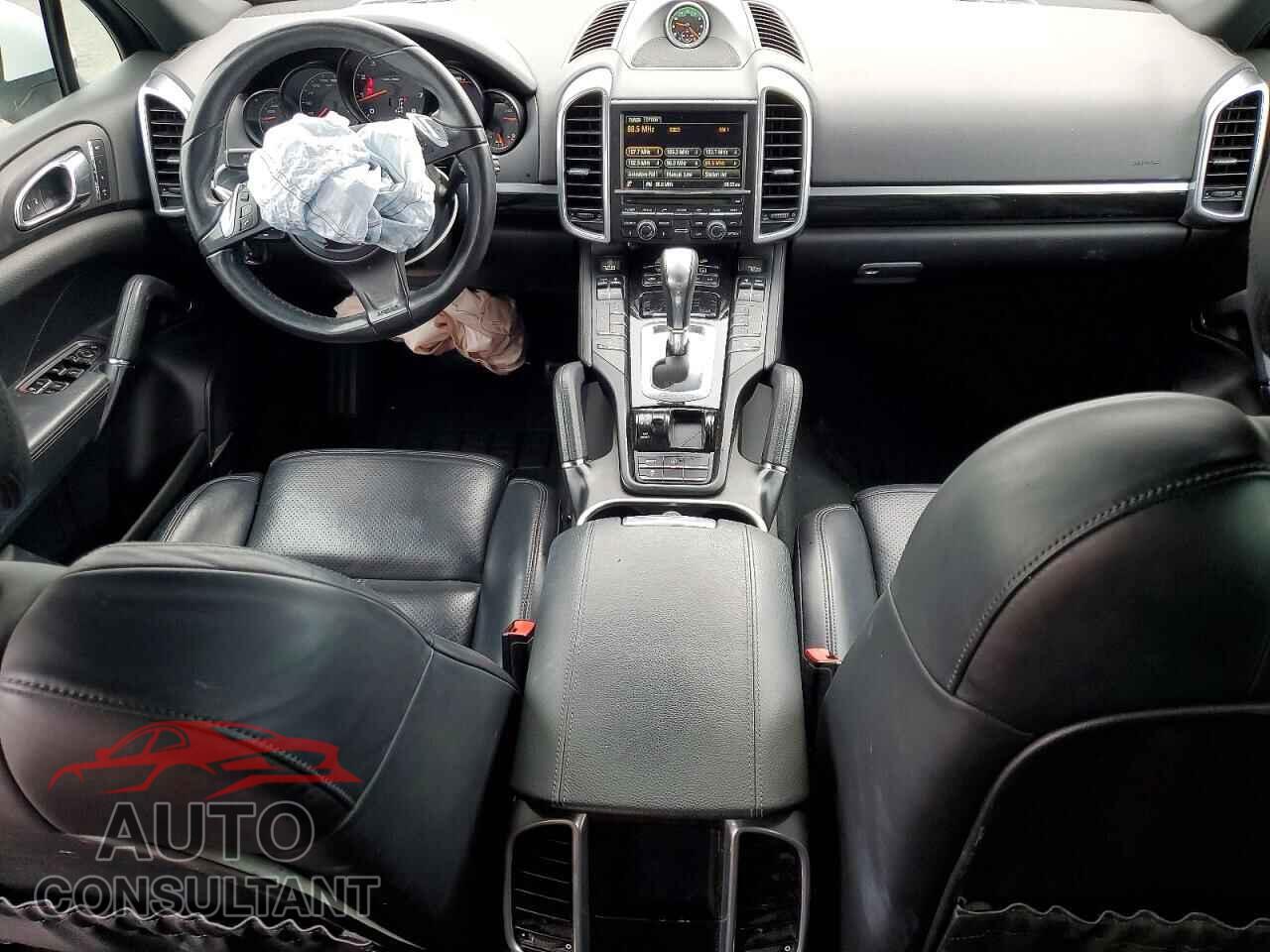 PORSCHE CAYENNE 2014 - WP1AA2A23ELA00575