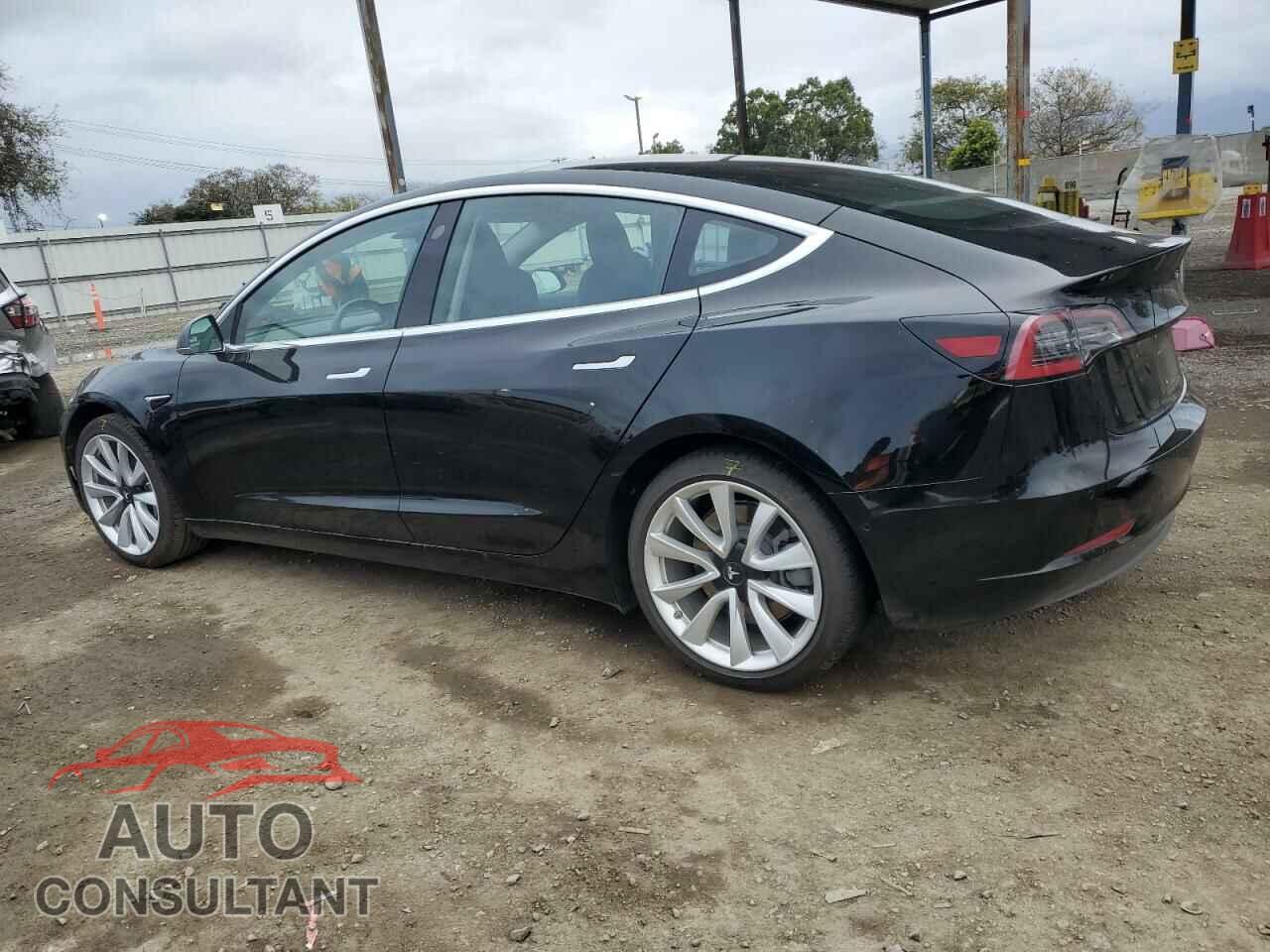 TESLA MODEL 3 2018 - 5YJ3E1EA7JF122721