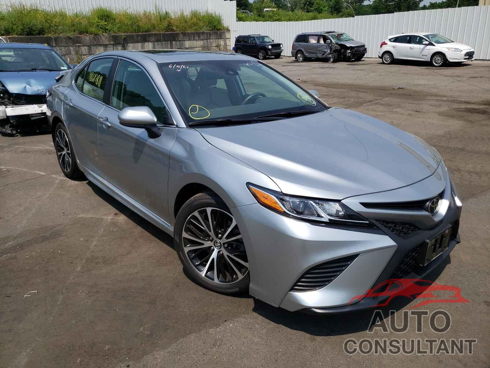 TOYOTA CAMRY 2020 - 4T1G11AK6LU876727
