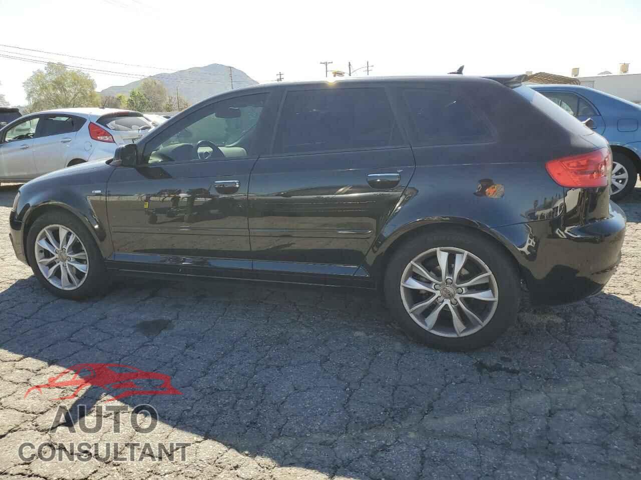 AUDI A3 2012 - WAUBJBFM7CA079724