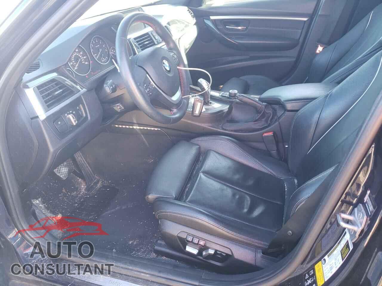 BMW 3 SERIES 2016 - WBA8E3G55GNU05627