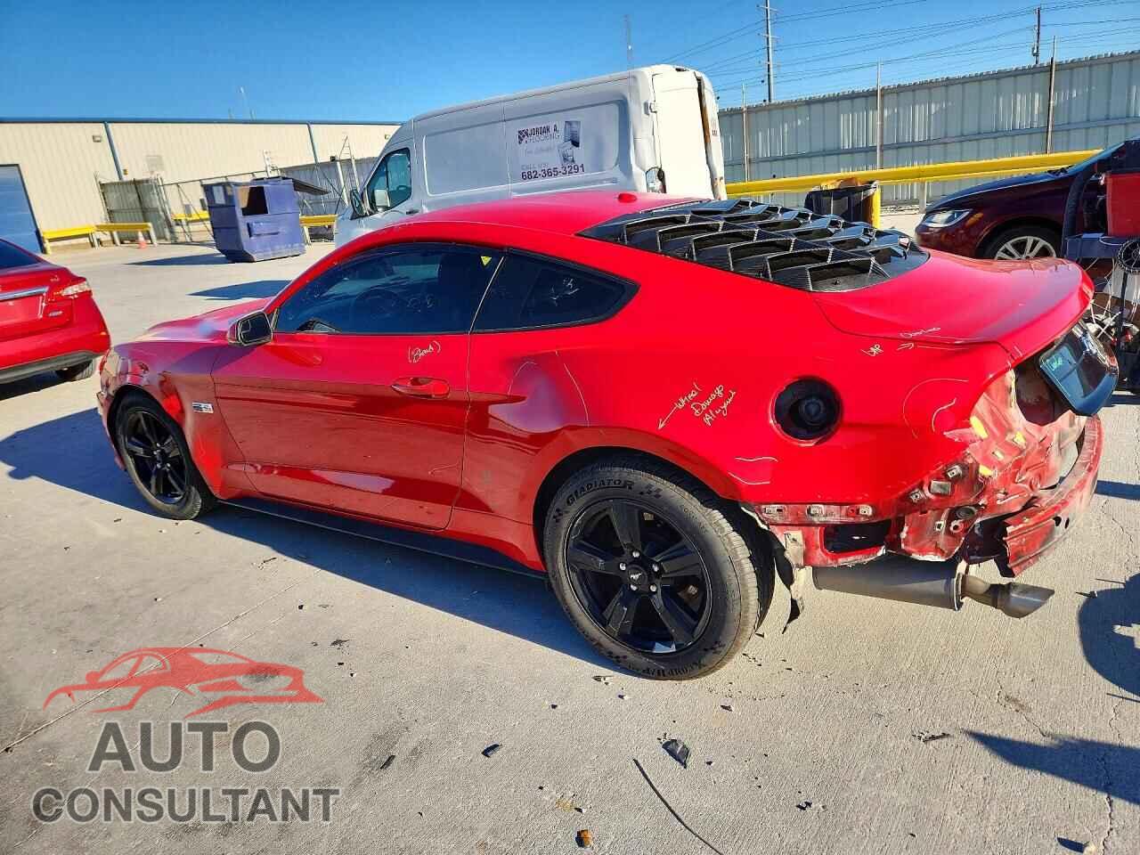 FORD MUSTANG 2019 - 1FA6P8TH5K5176687