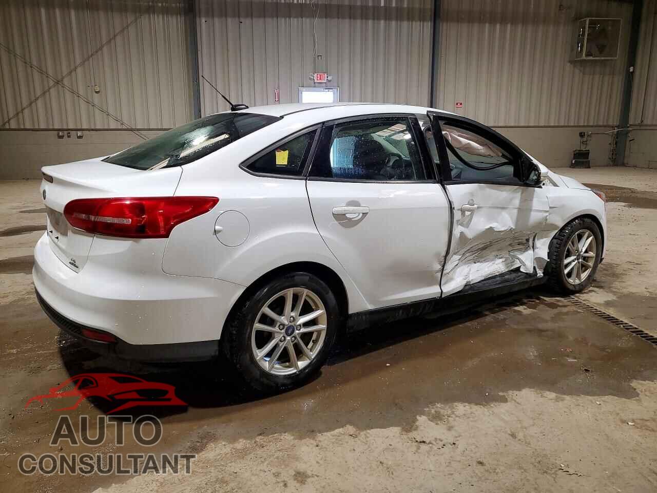 FORD FOCUS 2016 - 1FADP3F27GL257498