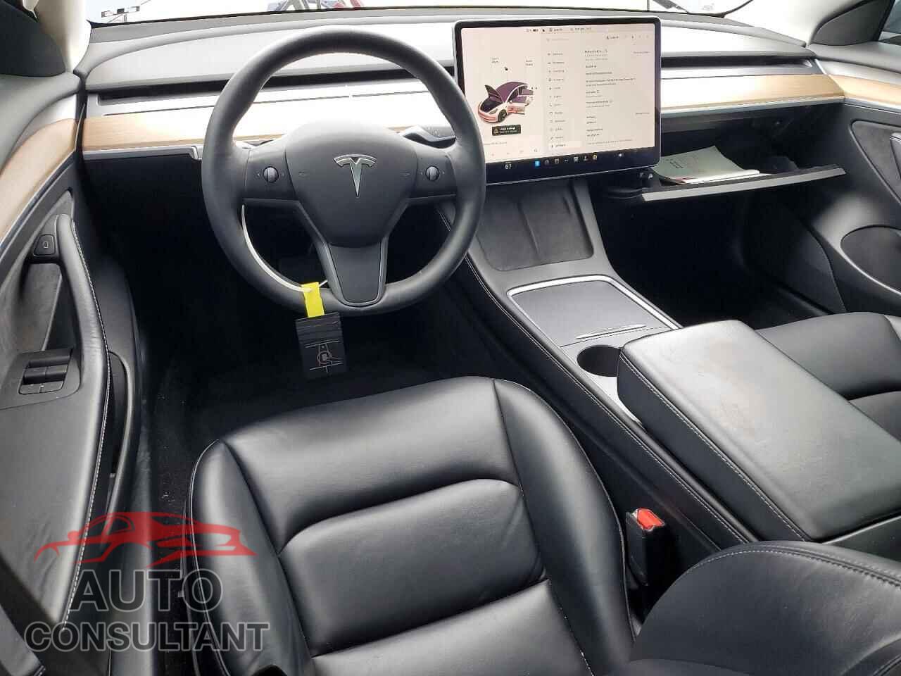 TESLA MODEL 3 2021 - 5YJ3E1EB3MF051966
