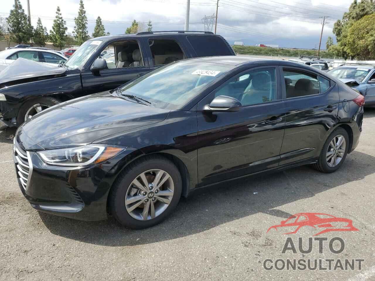 HYUNDAI ELANTRA 2017 - KMHD84LF7HU406133