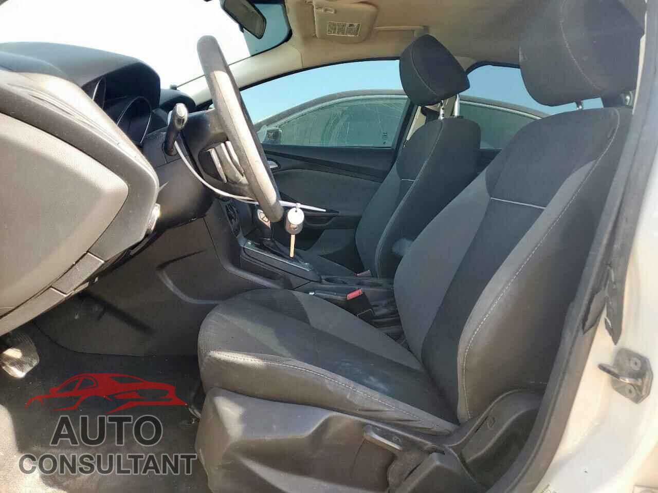 FORD FOCUS 2013 - 1FADP3F24DL376430