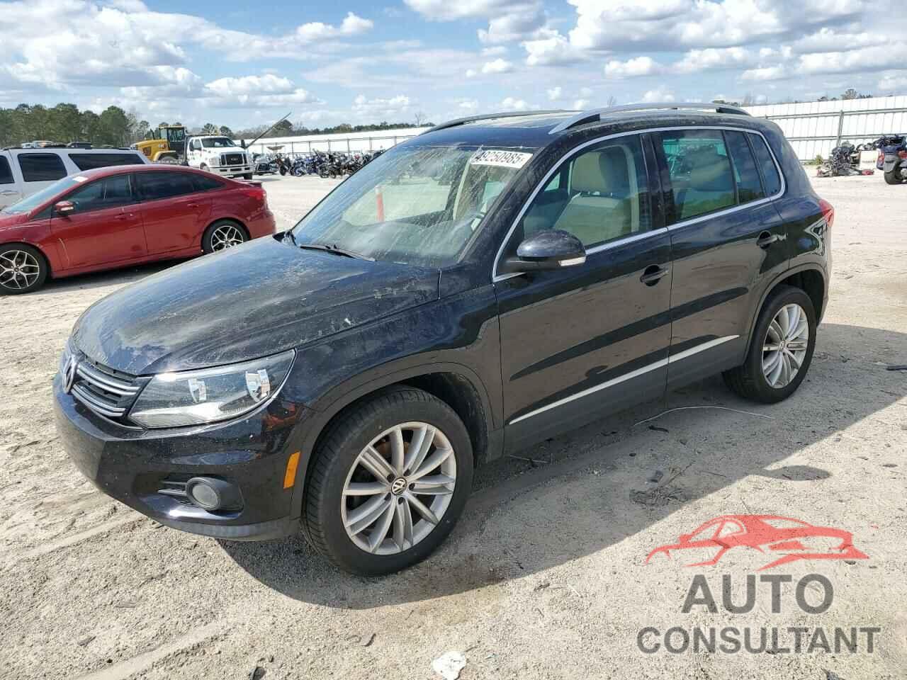 VOLKSWAGEN TIGUAN 2012 - WVGAV7AX1CW610349