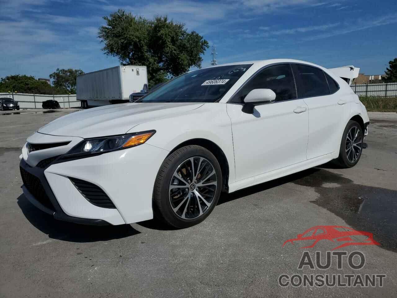 TOYOTA CAMRY 2020 - 4T1G11AK0LU502663
