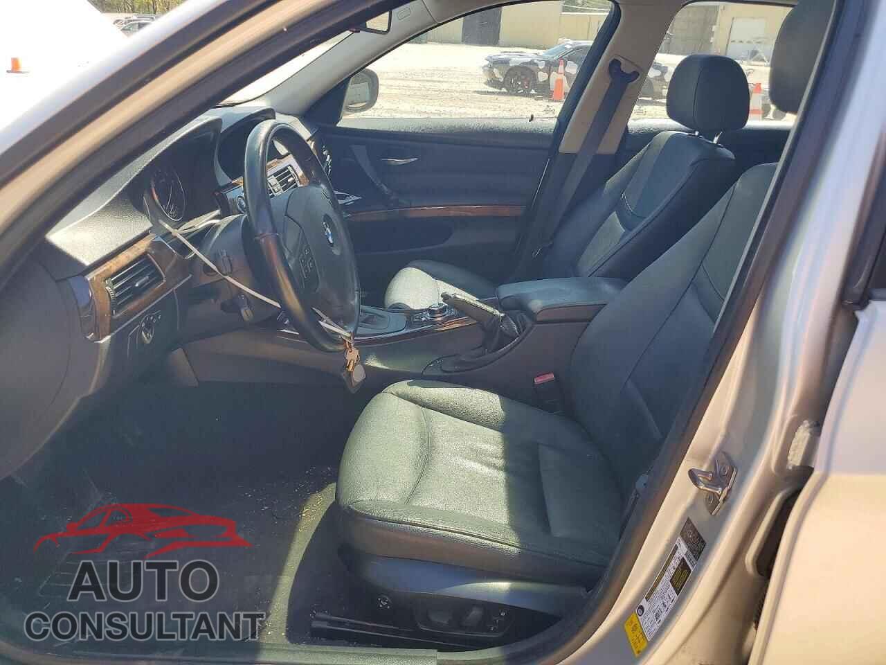 BMW 3 SERIES 2010 - WBAPH7C5XAE129954