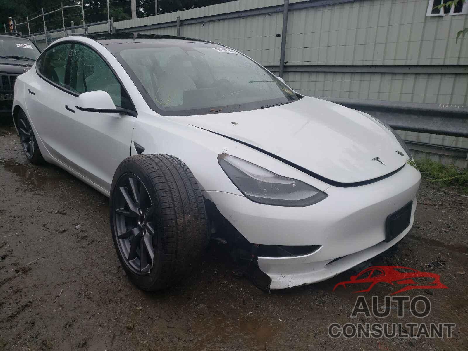 TESLA MODEL 3 2021 - 5YJ3E1EB2MF925207