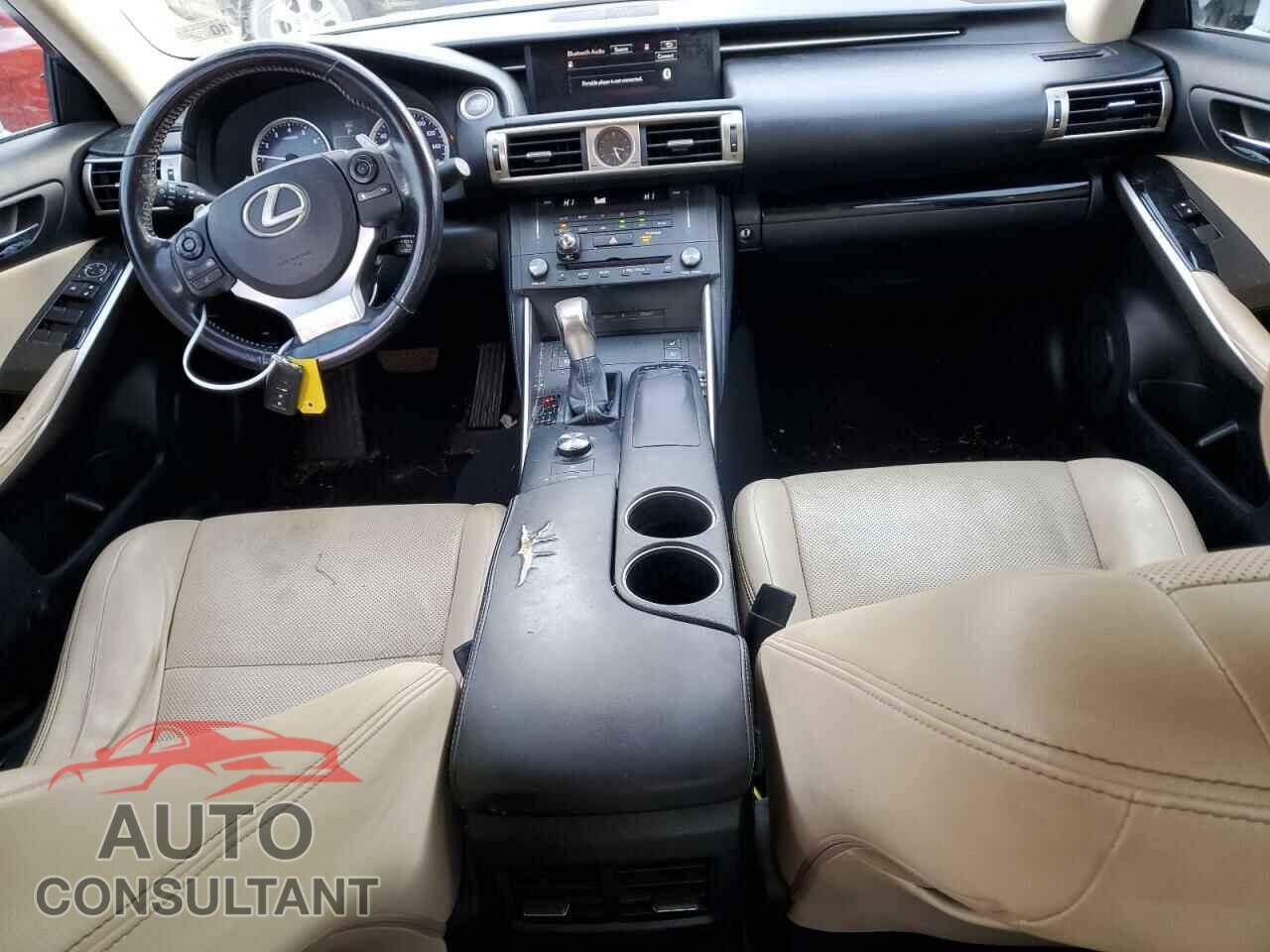 LEXUS IS 2015 - JTHCF1D27F5027574