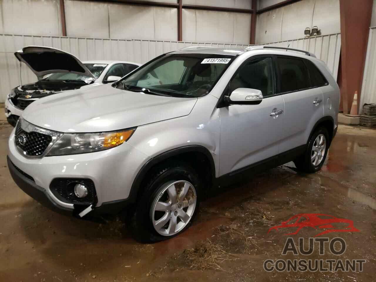 KIA SORENTO 2011 - 5XYKT4A10BG179412