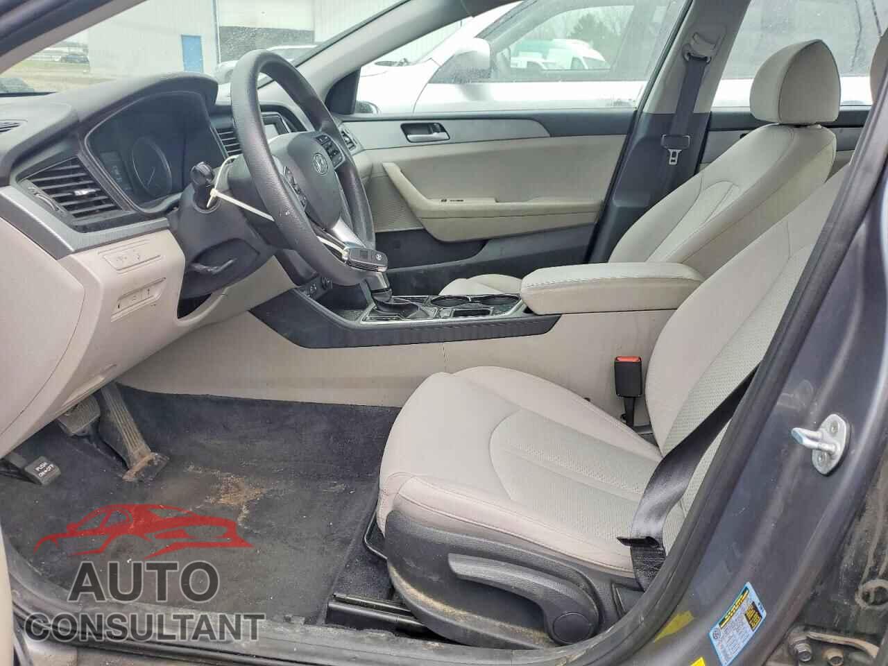 HYUNDAI SONATA 2019 - 5NPE24AF5KH752762