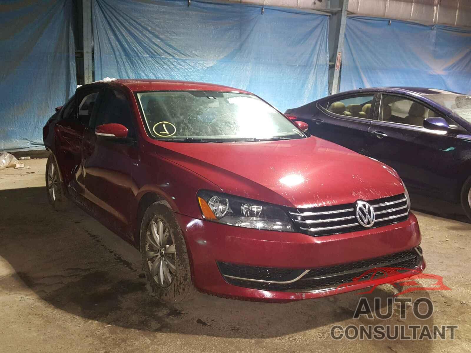 VOLKSWAGEN PASSAT 2015 - 1VWAT7A32FC058547