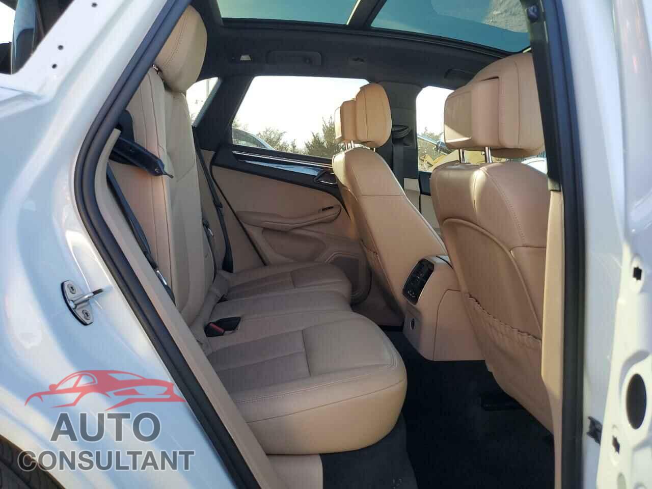 PORSCHE MACAN BASE 2023 - WP1AA2A56PLB05432