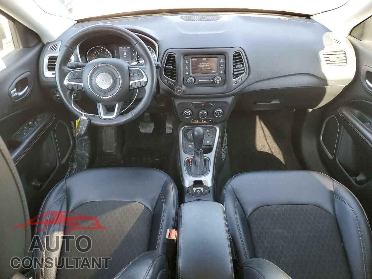 JEEP COMPASS 2017 - 3C4NJDBB0HT693451